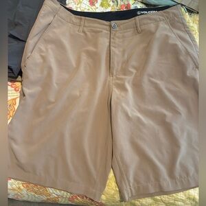 Volcom Black Surf & Turf 4-Way Stretch Shorts